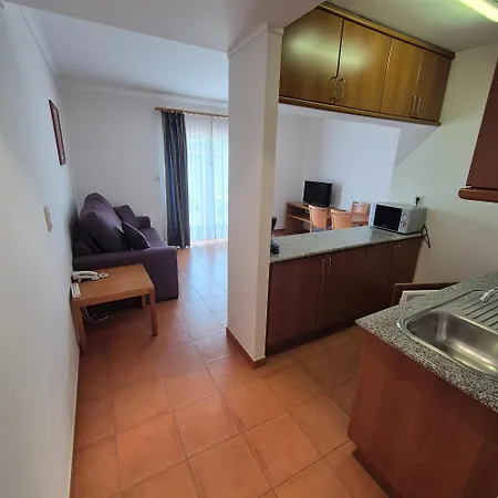 Turisticos Lägenhetshotell 3*