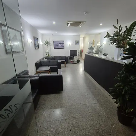 Turisticos Lägenhetshotell 3*