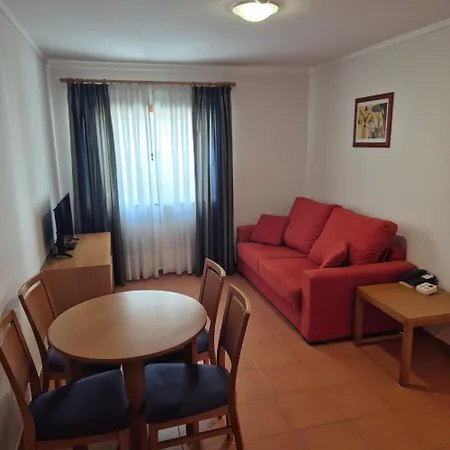 Turisticos Lägenhetshotell