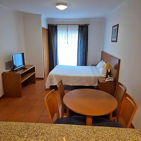 Aparthotel Turisticos 3*